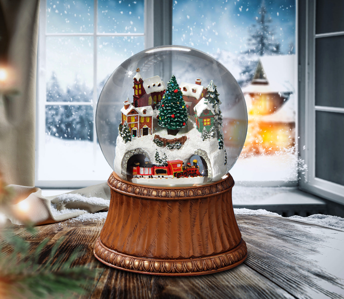 Musical Santa W/Tree - San Francisco Music Box Company